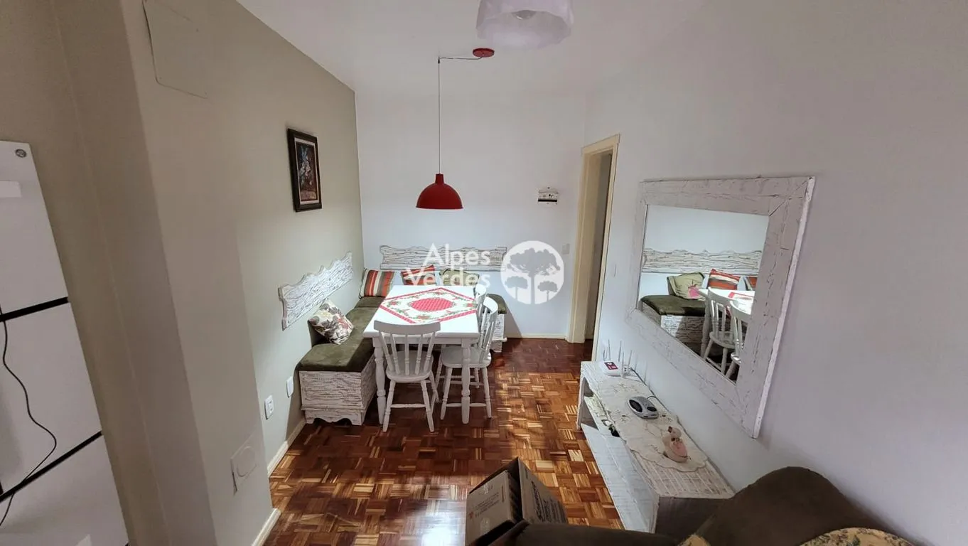 Imagem Vende-se Apartamento no Edifício Querência no Centro de Canela