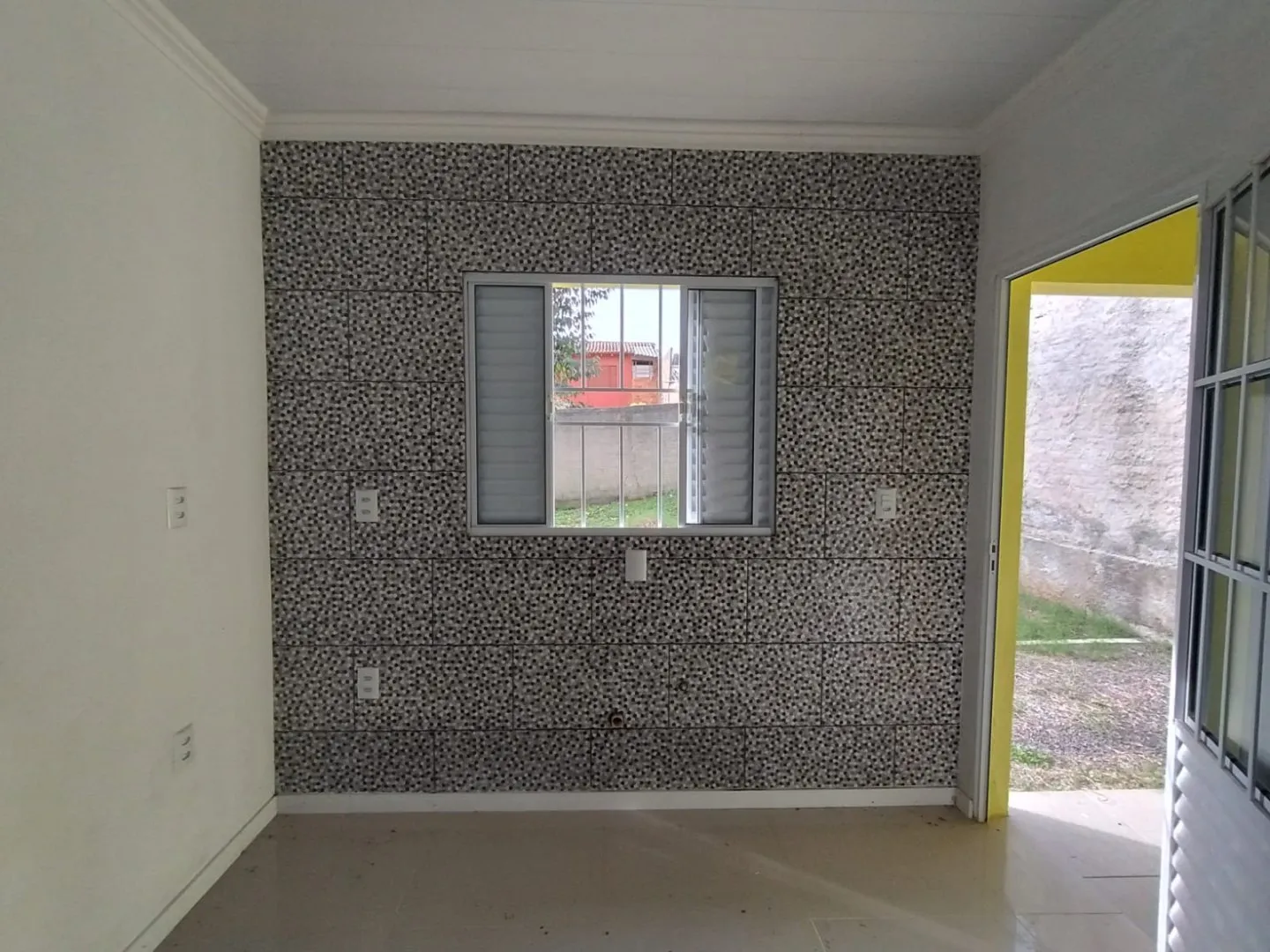 Imagem Casa à venda em Mendanha, Viamão: confira essa oportunidade!