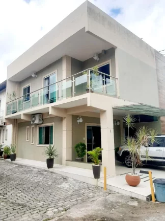 Foto do imóvel Casa em Condomínio de Luxo à Venda em Belém-PA, Bairro Mangueirão: 2 Quartos, 2 Suítes, 2 Salas, 3 Banheiros, 1 Vaga, 140 m²