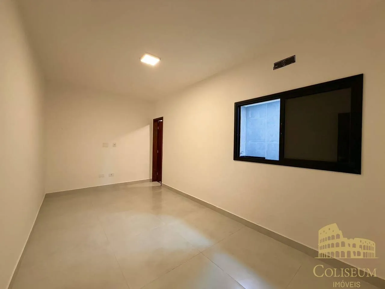 Imagem Linda Casa 3 Dorms c/1 Suíte, 2 Vagas, Churrasqueira , Cida Ocian