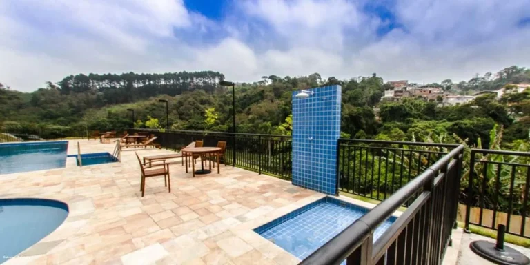 Imagem Apartamento à venda em Cotia-SP, no bairro Jardim Petrópolis: 2 quartos, 1 banheiro, 1 vaga, 45m². Imperdível oportunidade!