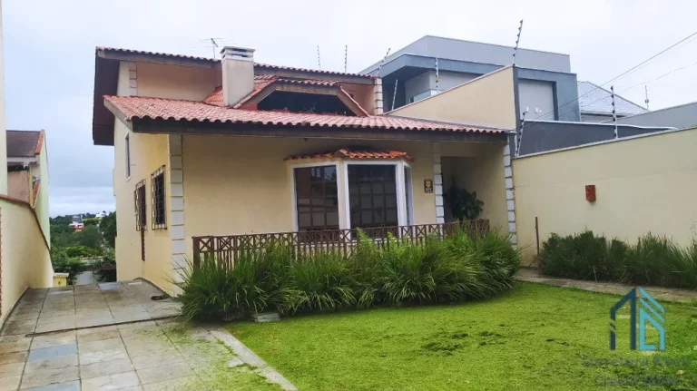 Imagem (Permuta ou financiamento) Casa a venda com amplo terreno, 04 quartos c/suíte, 05 vagas, salão de festas, no Tarumã em Curitiba PR