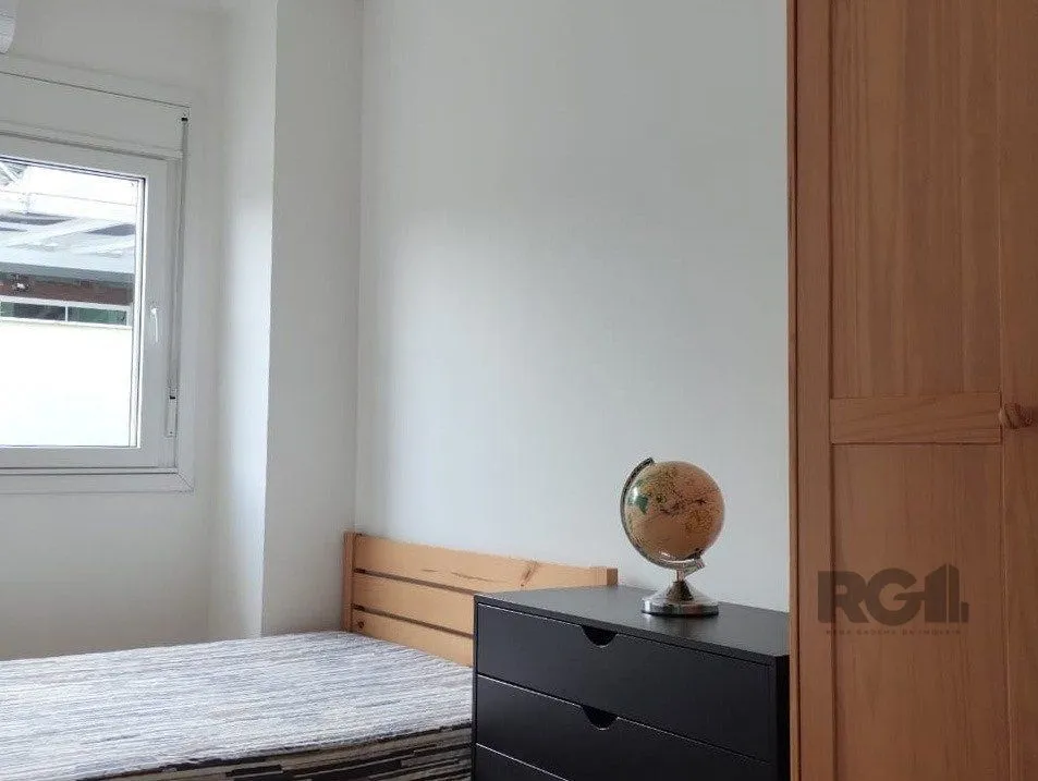 Imagem Casa para Venda - 178.4m², 3 dormitórios, sendo 1 suites, 2 vagas - Hípica