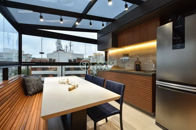 Imagem Triplex no Panamby - Moderno com fino acabamento 145 metros 2 dormitórios 2 suítes 2 baheiros 3 va...
