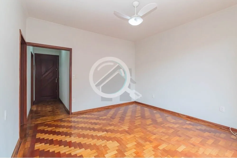 Imagem Amplo apartamento à venda em localização privilegiada, no bairro Rio Branco, - em Porto Alegre. D...