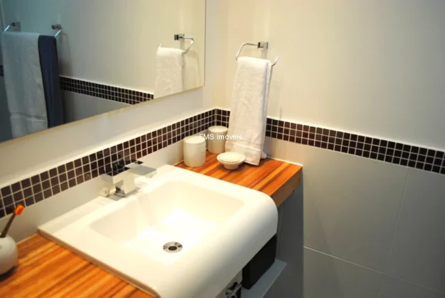 Imagem Apartamento à venda no Campo Belo: 2 quartos, 1 suíte, 2 vagas
