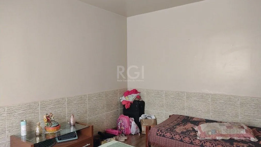 Imagem Casa 3 Quartos, 3 vagas de garagem, Bairro Cavalhada, Porto Alegre-RS.