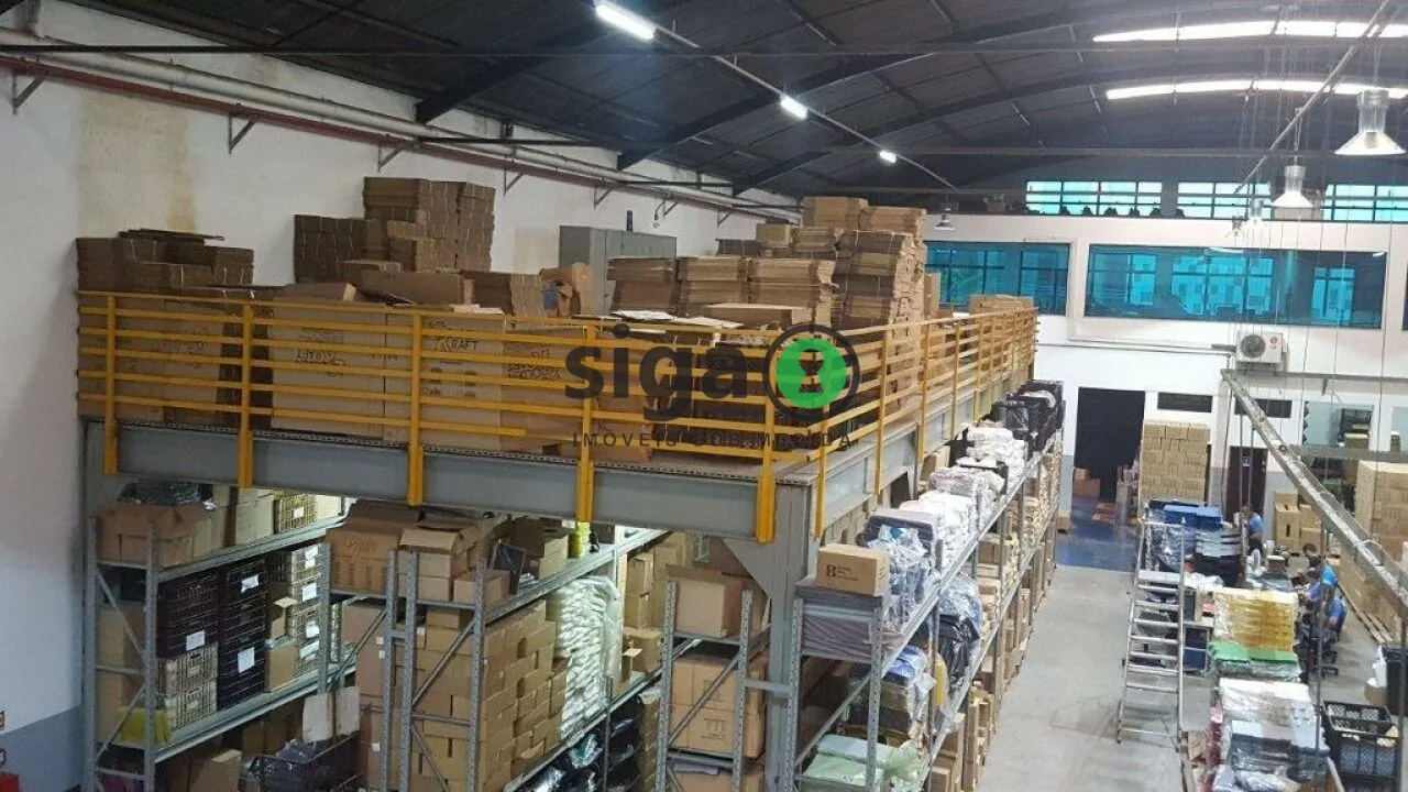 Imagem GALPÃO COMERCIAL 1.000 m² - 8 VAGAS - LOCALIZAÇÃO PRIVILEGIADA