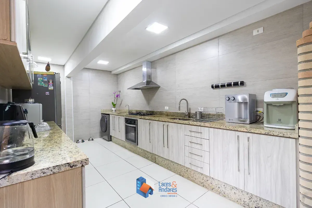 Imagem Casa para venda em Interlagos com 3 quartos, sendo 3 suítes, 125m²