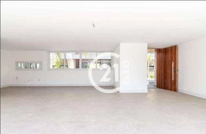 Imagem Casa de condomínio com 367 m², nova, 4 suítes à venda no bairro Alto da Boa Vista.
