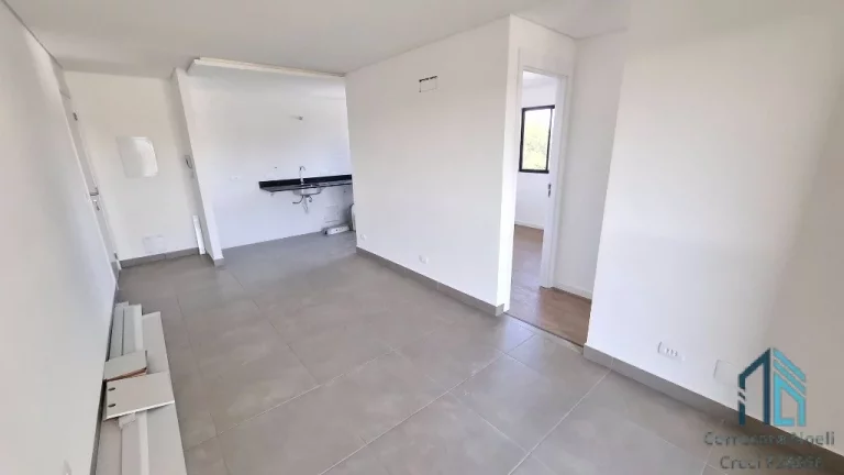 Imagem Apartamento desocupado andar alto, 03 quartos c/suíte no Tarumã em Curitiba PR