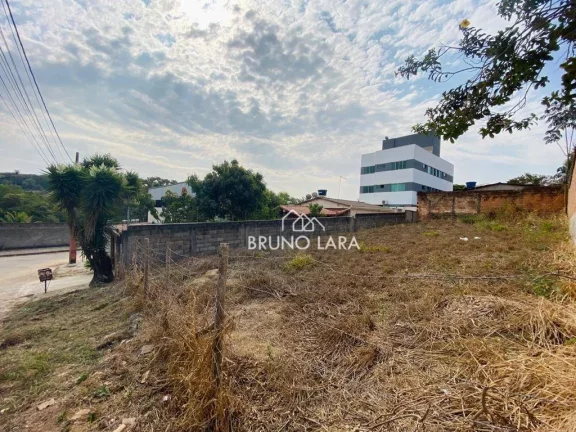 Imagem Lote à venda no bairro Lago Azul- Igarapé /MG.