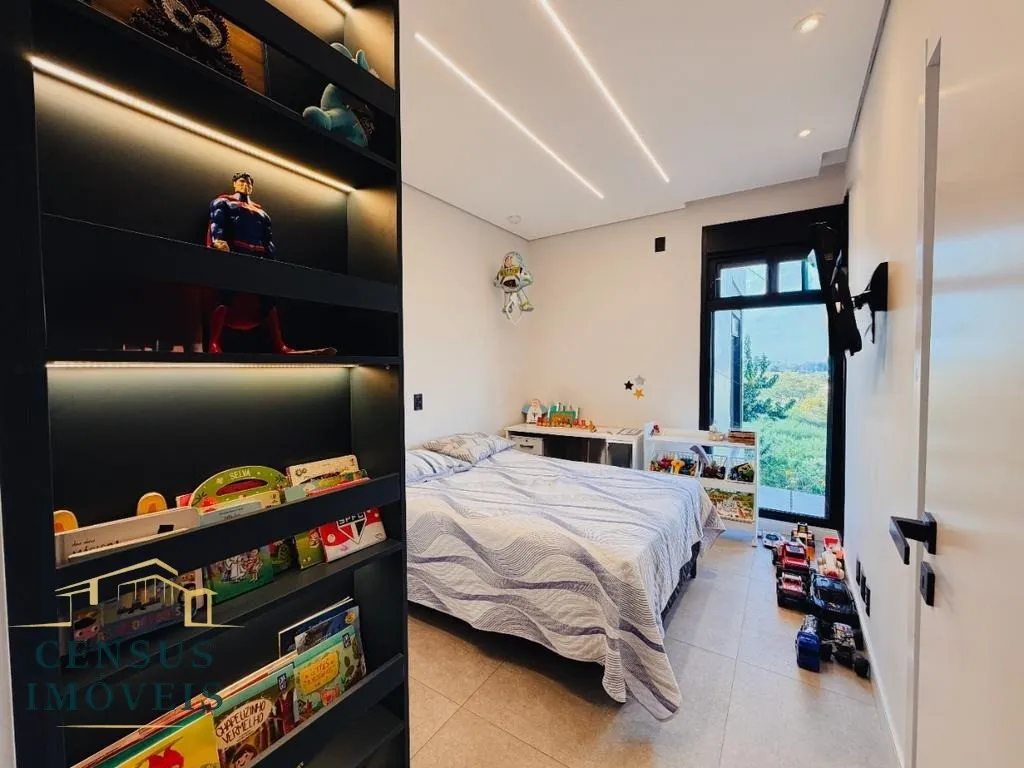 Foto do imóvel: Casa de luxo em condomínio no Mont' Alcino em Valinhos-SP: 3 quartos, 3 suítes, 3 salas, 1 banheiro, 6 vagas e 350m². em Condomínio Mont´Alcino