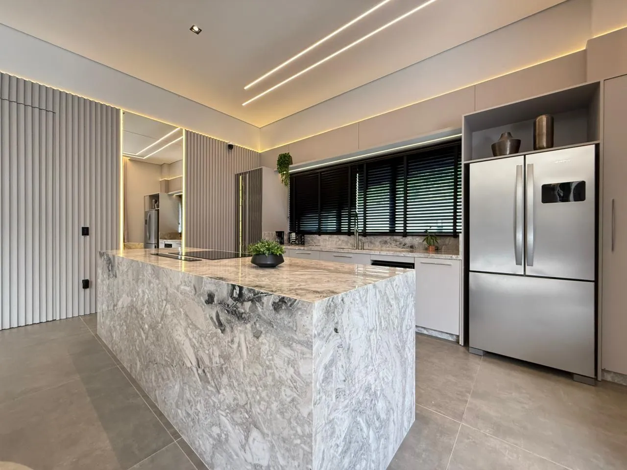 Imagem Casa à venda com 563m2 por R$ 17.500.000,00