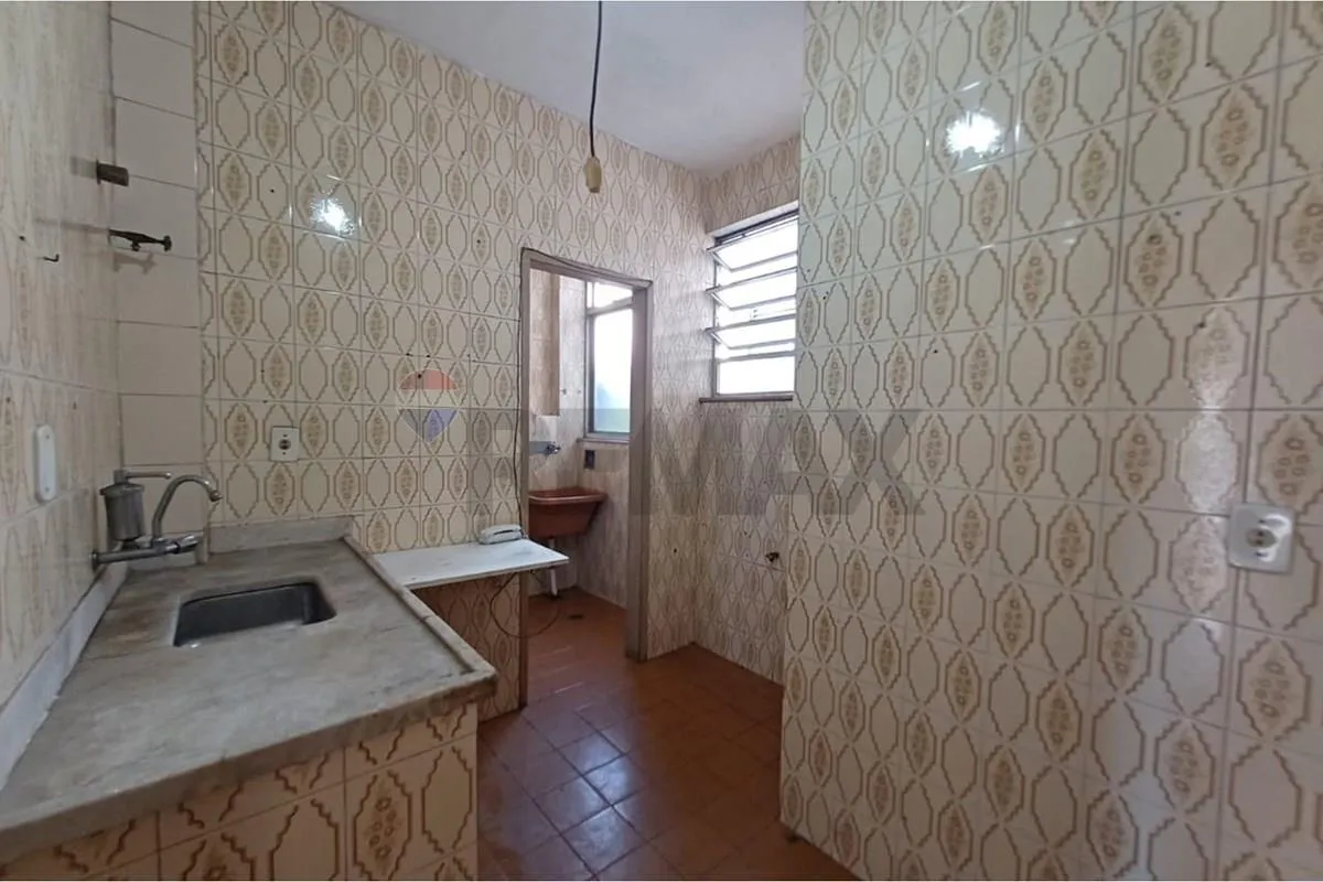 Imagem Apartamento 56m² em Engenho Novo - R$ 160.000 - Pronto para você reformar do seu jeito