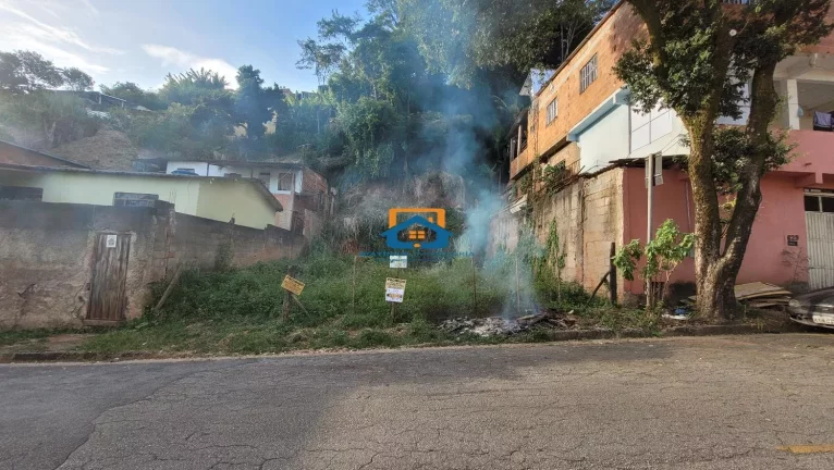 Foto do imóvel Lote a venda no bairro Vila Militar - Ipatinga em Rua Tucumã