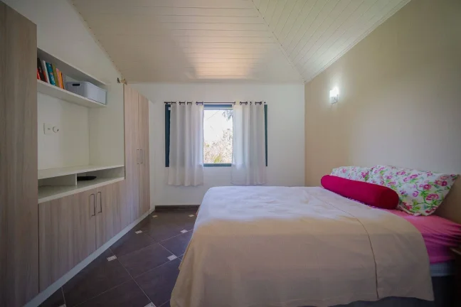 Imagem Casa com 3 quartos à venda em Cotia/SP 1000M² de Terreno.
