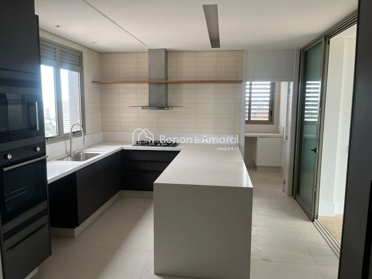 Imagem Apartamento alto padrão no Cambuí - Campinas S.P.