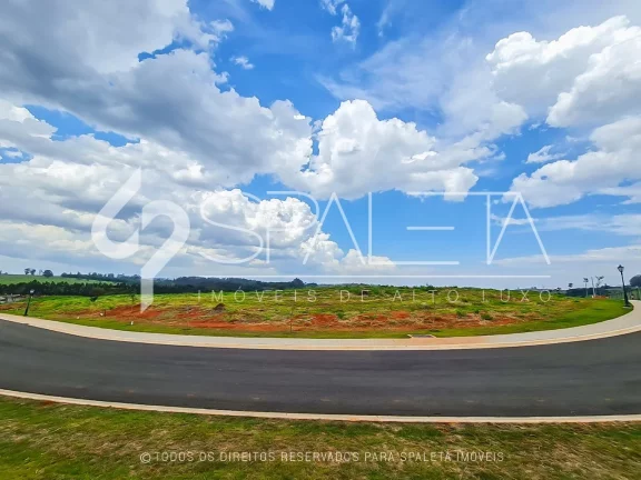 Foto do imóvel Lote | Terreno de esquina à venda na Fazenda da Grama com título da praia incluso