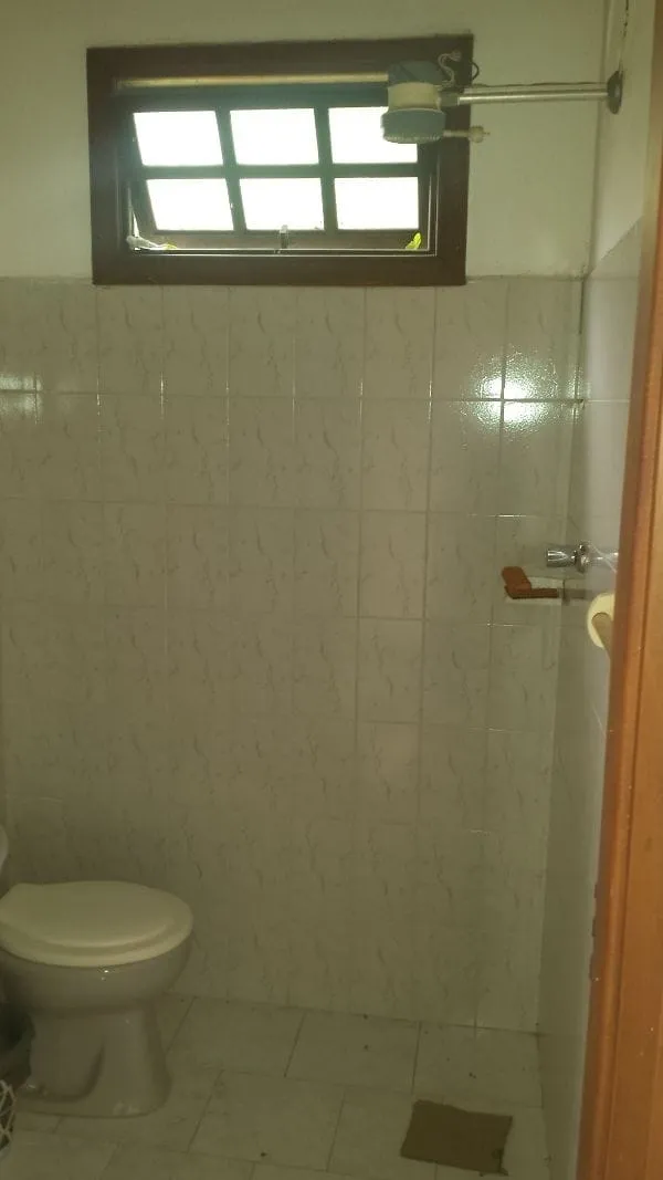 Imagem Chácara à venda 3 Quartos, 3 Suites, 3 Vagas, 3000M², Parque Lago Azul, Pindamonhangaba - SP