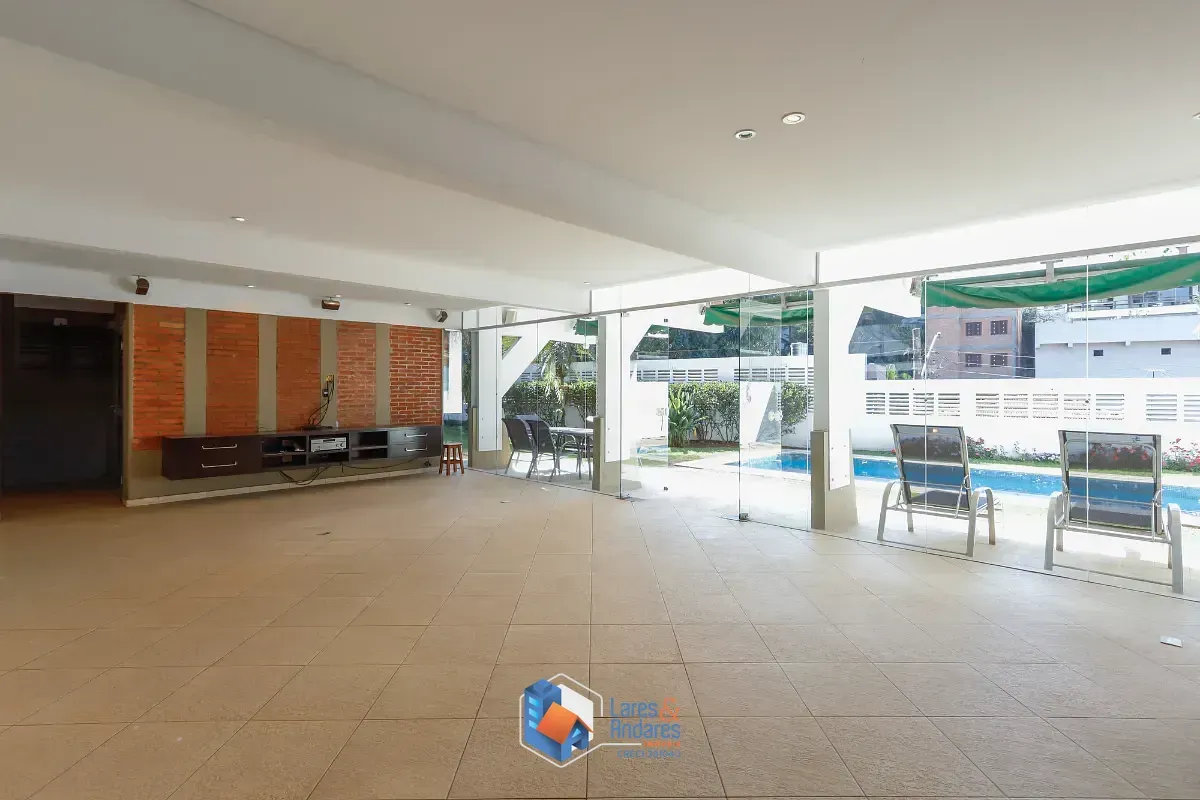 Imagem Casa para venda em Sumaré com 3 quartos, sendo 1 suíte, 359m²