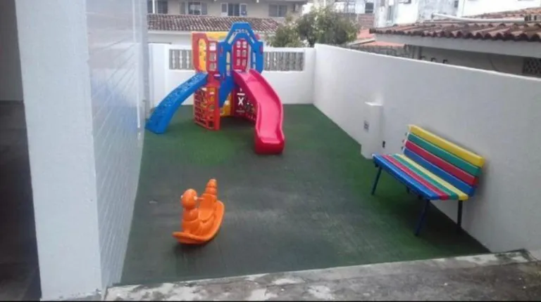Imagem Apartamento com 4 Quartos à Venda, 95 m²em Casa Caiada - Olinda