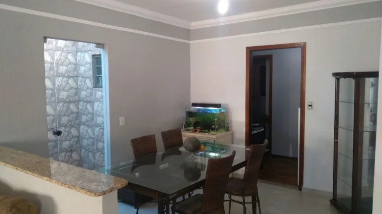 Foto do imóvel Casa com 3 Quartos à Venda, 180 m² em Vila Jardim Celina - Bauru