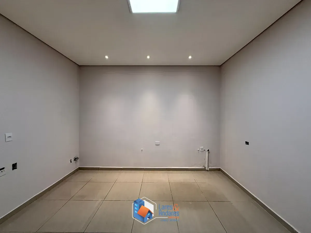 Imagem Casa comercial para venda em Socorro, 246m²