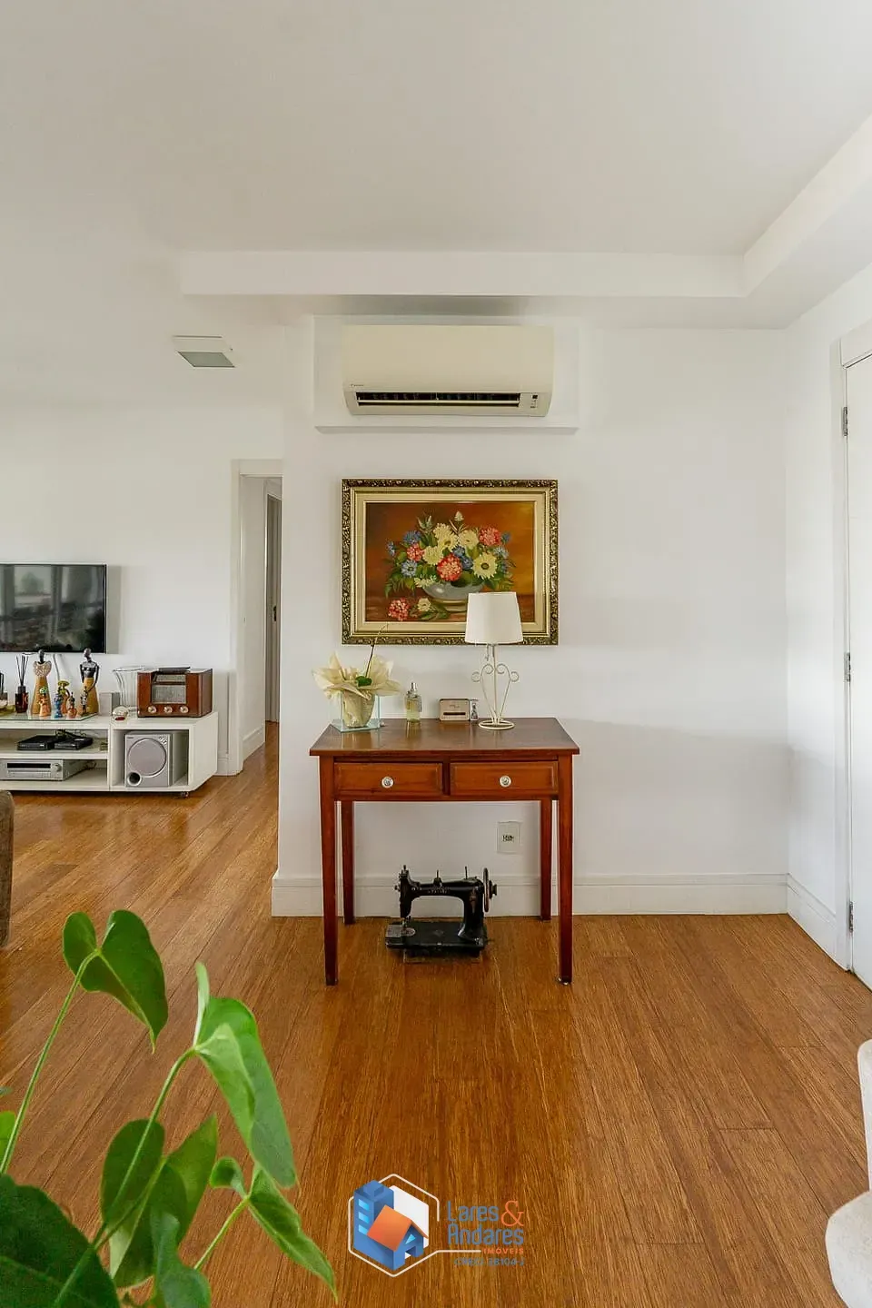 Imagem Apartamento para venda em Santo Amaro com 3 quartos, sendo 3 suítes, 160m²