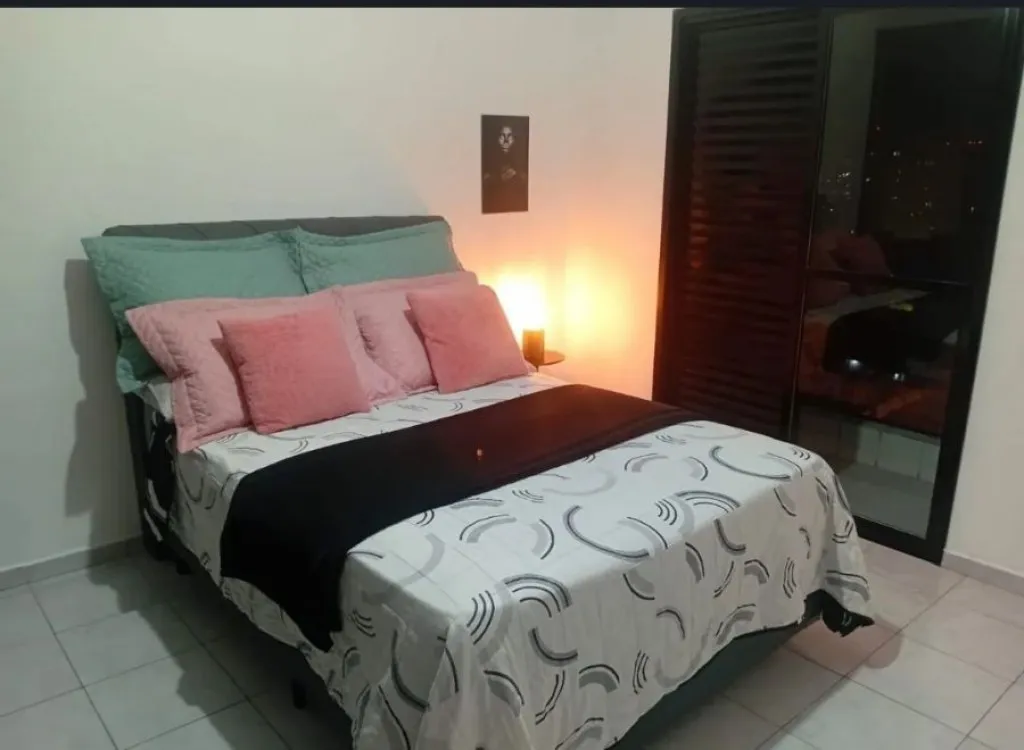Imagem APARTAMENTO COM 156,00 m² - OCIAN - PRAIA GRANDE SP