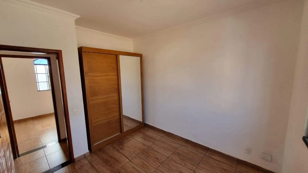 Imagem OPORTUNIDADE+3QUARTOS+ 1 VAGA DE GARAGEM GRANDE