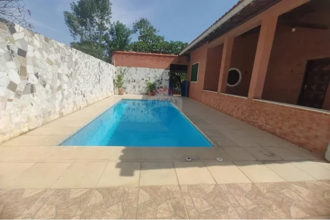 Imagem Duas Casas à Venda em Vilatur – O refúgio perfeito para sua família em um único terreno!