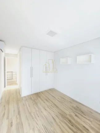 Imagem Excelente casa em condomínio fechado reformada com três suítes gabinete a venda em Stella Maris Salvador