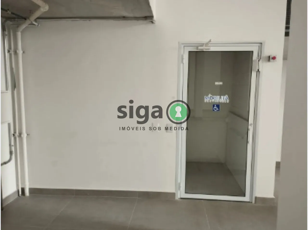 Imagem Sala Comercial com 700m² na avenida Santo Amaro