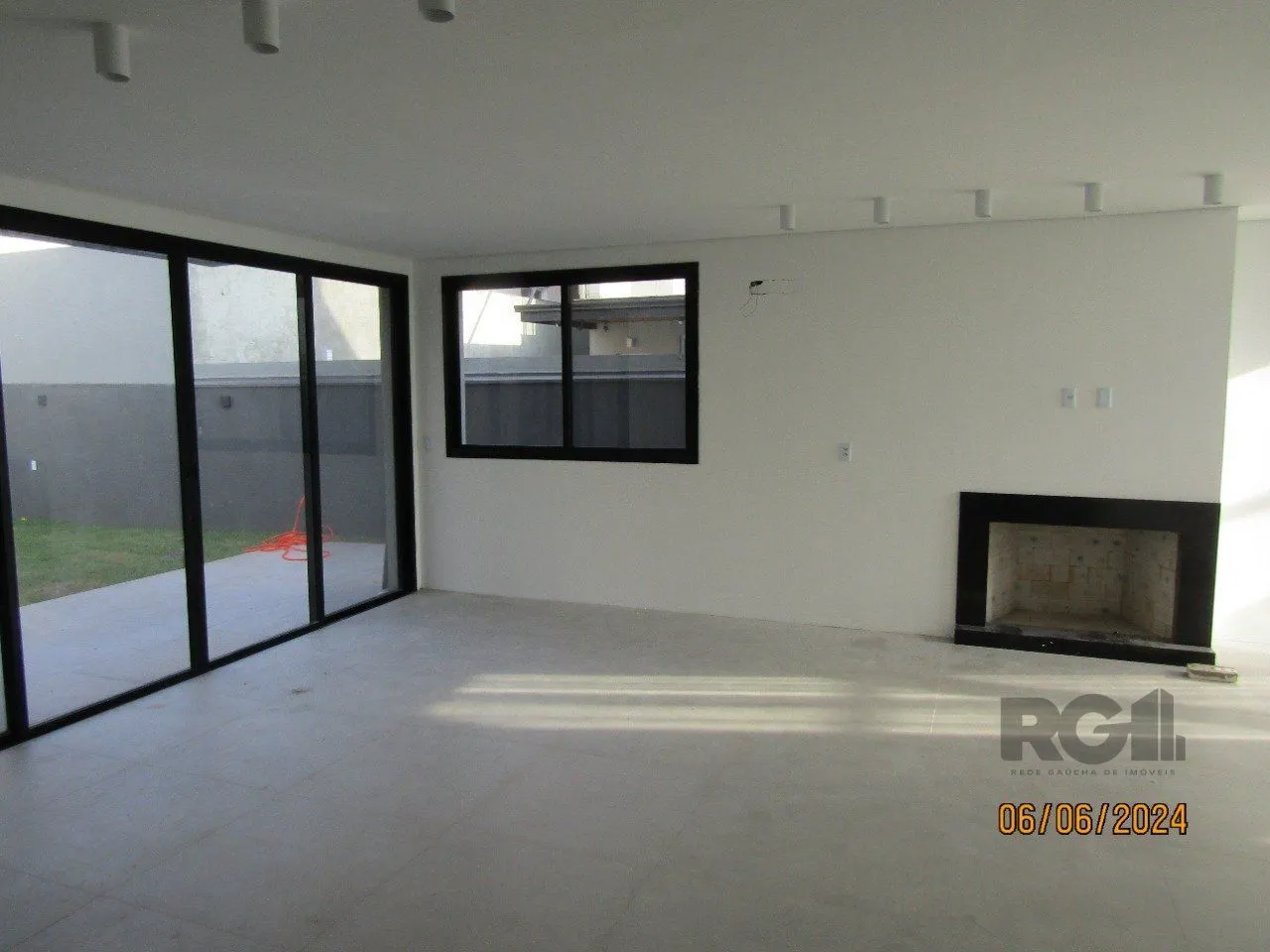 Imagem Casa de Condomínio em São Lucas