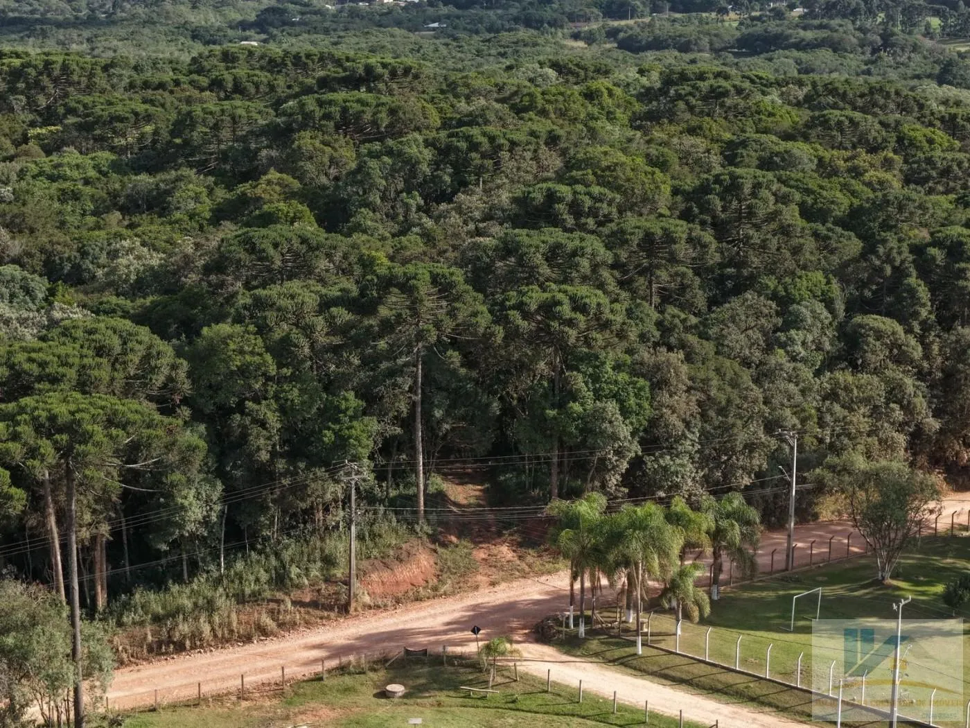 Foto do imóvel Terreno para Venda em São José dos Pinhais, Campo Largo da Roseira em Rua Pedro Buhrer, 4536 - Campo Largo da Roseira, São José dos Pinhais - PR