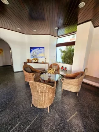 Imagem Apartamento 4 Quartos com 2 Suítes à Venda na Pituba | 167m² | Nascente | Andar Alto