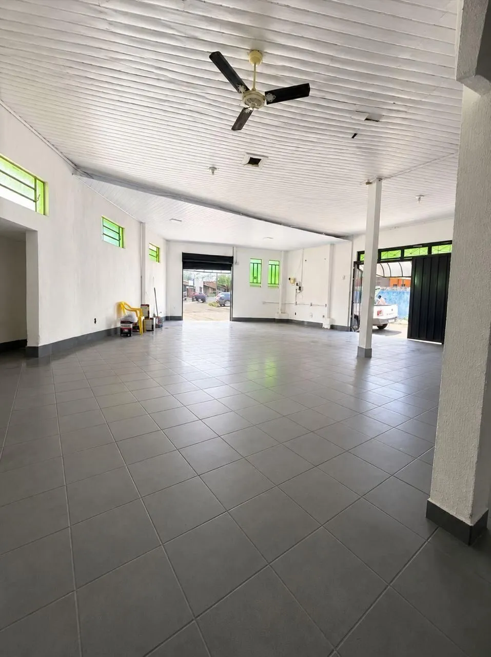 Imagem Barracão Comercial 180 mt² Bairro Dom Aquino