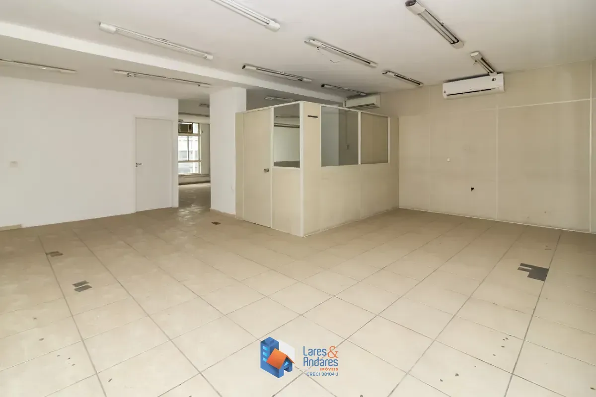 Imagem Conjunto comercial para venda e locação em República, 200m²