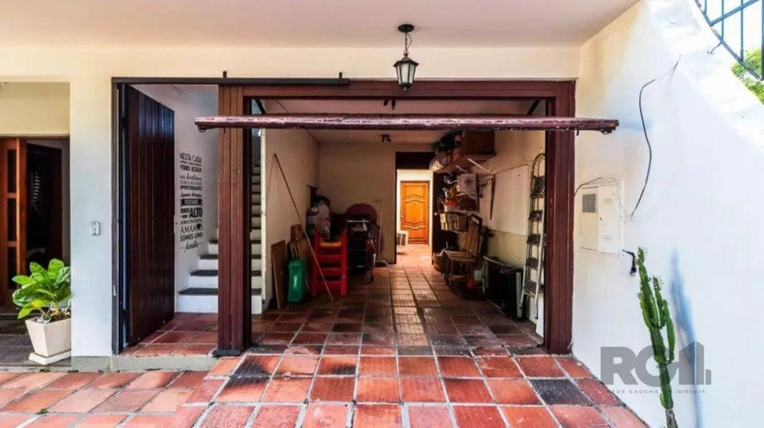 Imagem casa, 6 quartos, 1 suíte, 3 vagas, 352,38m2 privativos, bairro Santa Tereza
