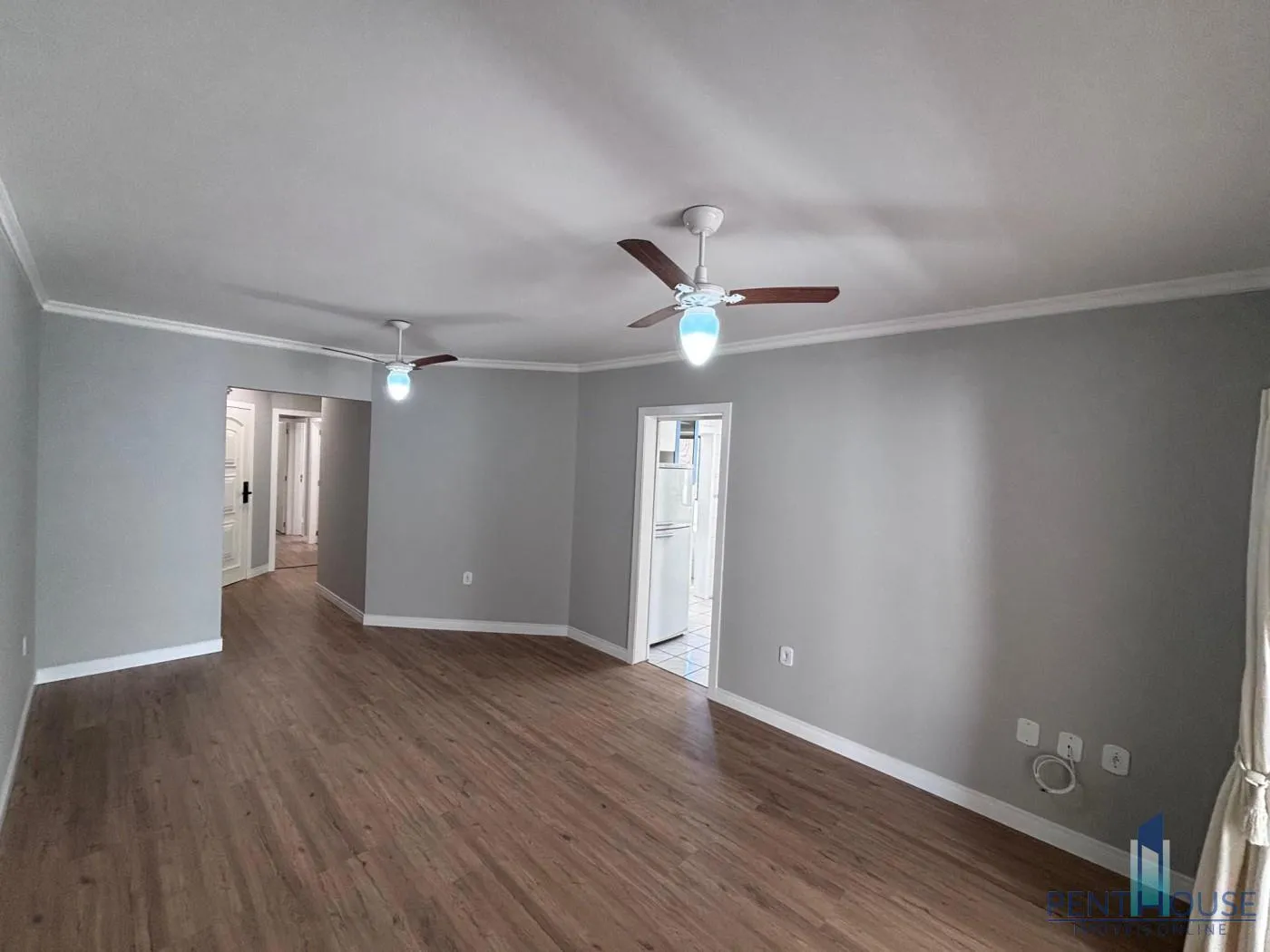 Imagem Apartamento Quadra Mar para Venda em Balneário Camboriú, CENTRO, 3 dormitórios, 2 suítes, 3 banheiros, 1 vaga