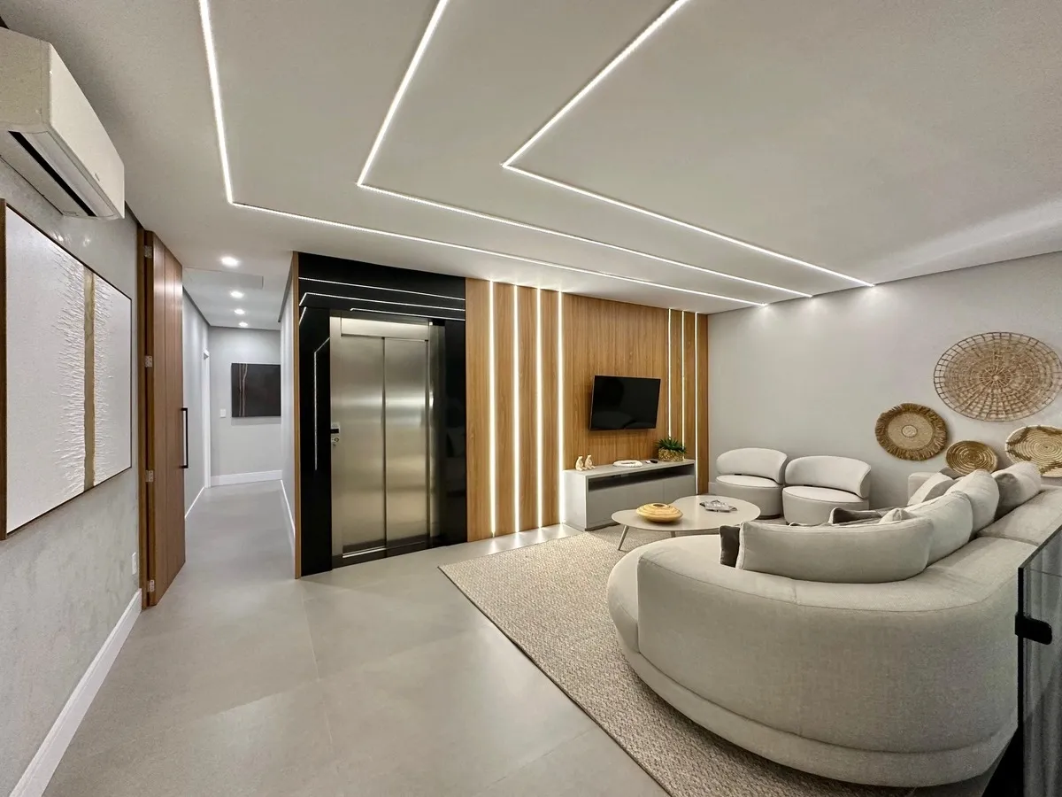 Imagem Sobrado Beira Lago, mobiliado e decorado com 05 suítes e piscina