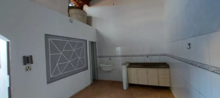 Imagem OTIMA OPORTUNIDADE!!! CASA LOCALIZADA NO BAIRRO MARACANÂ COM 2 DORMITORIOS COM SUITE!