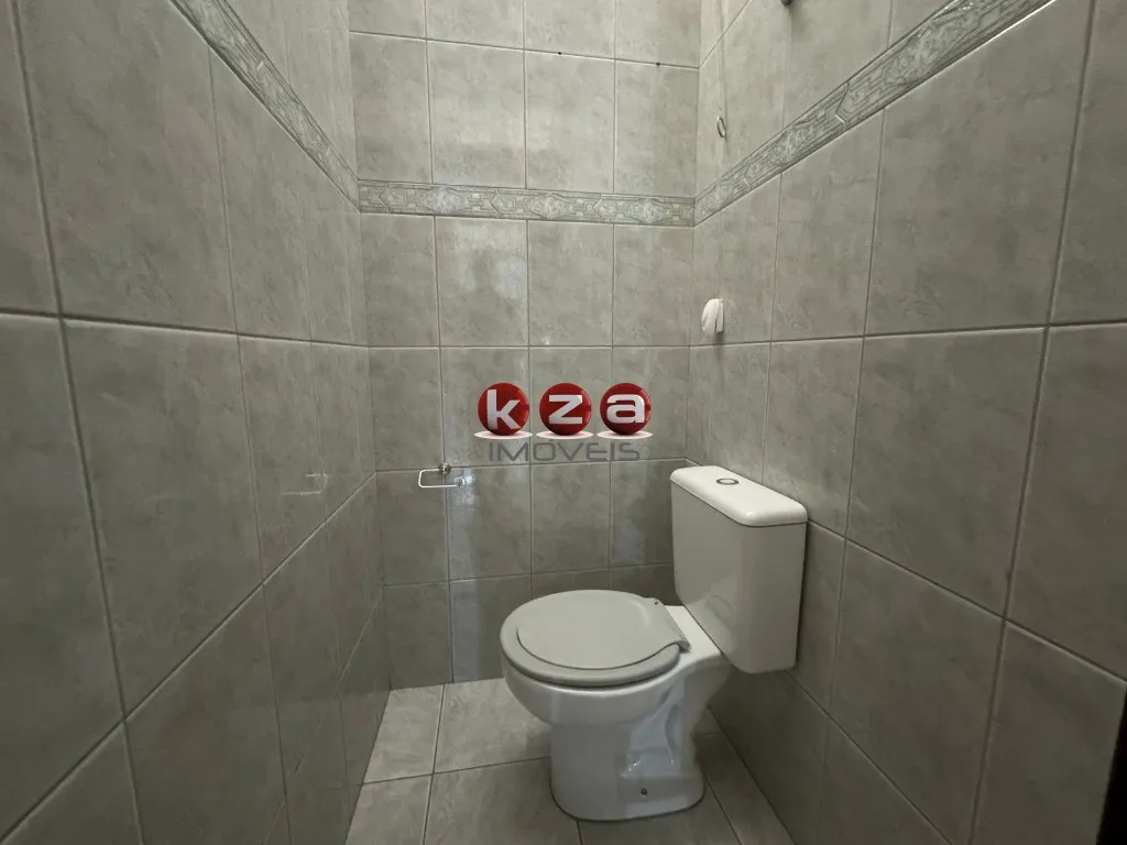 Imagem Sala Comercial para Locação na Vila Negrello, Centro, Valinhos-SP: 1 Sala, 1 Banheiro, 45m²!