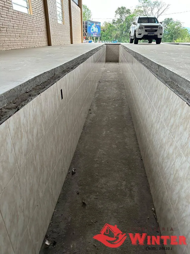 Imagem Pavilhão com 720m2 em frente a RS 452.