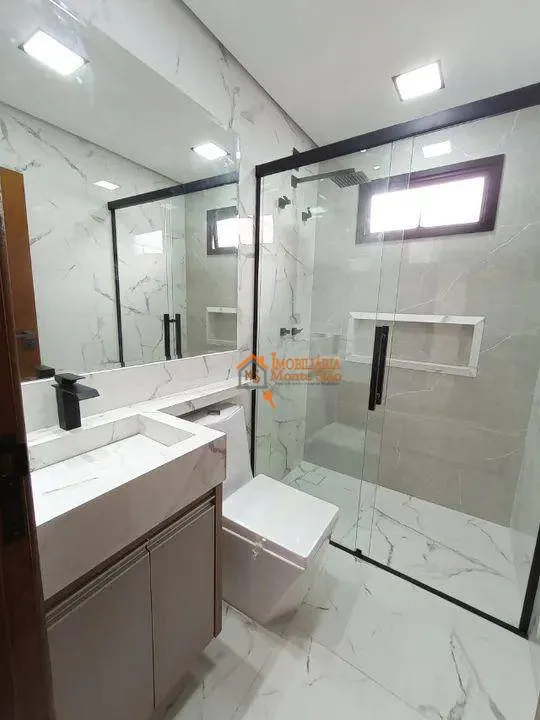 Imagem Sobrado com 3 dormitórios à venda, 240 m² por R$ 2.200.000,00 - Mogi Moderno - Mogi das Cruzes/SP