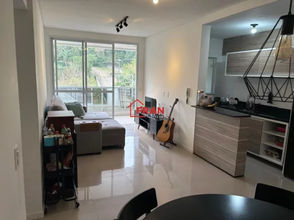 Imagem Apto 3 Dorm/Suite,churrasqueira, vista livre,2 vagas,Córrego