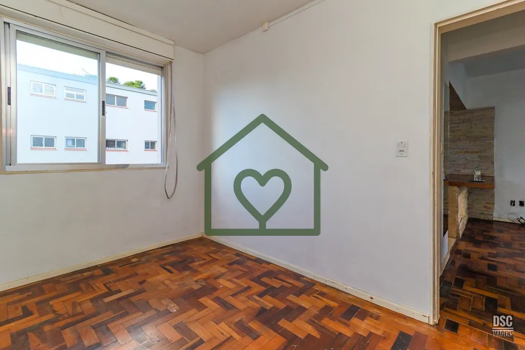 Imagem No bairro Jardim Itu Sabará, na Rua Franklin n° 260, localizado no 3º andar, este apartamento com...
