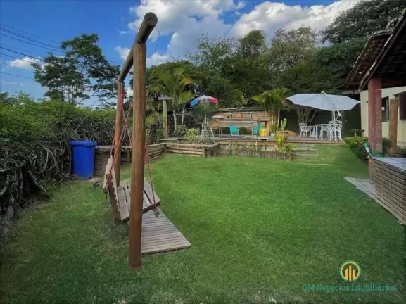 Imagem Casa Semitérrea com 4d/1ste. , lareira, piscina e gazebo!