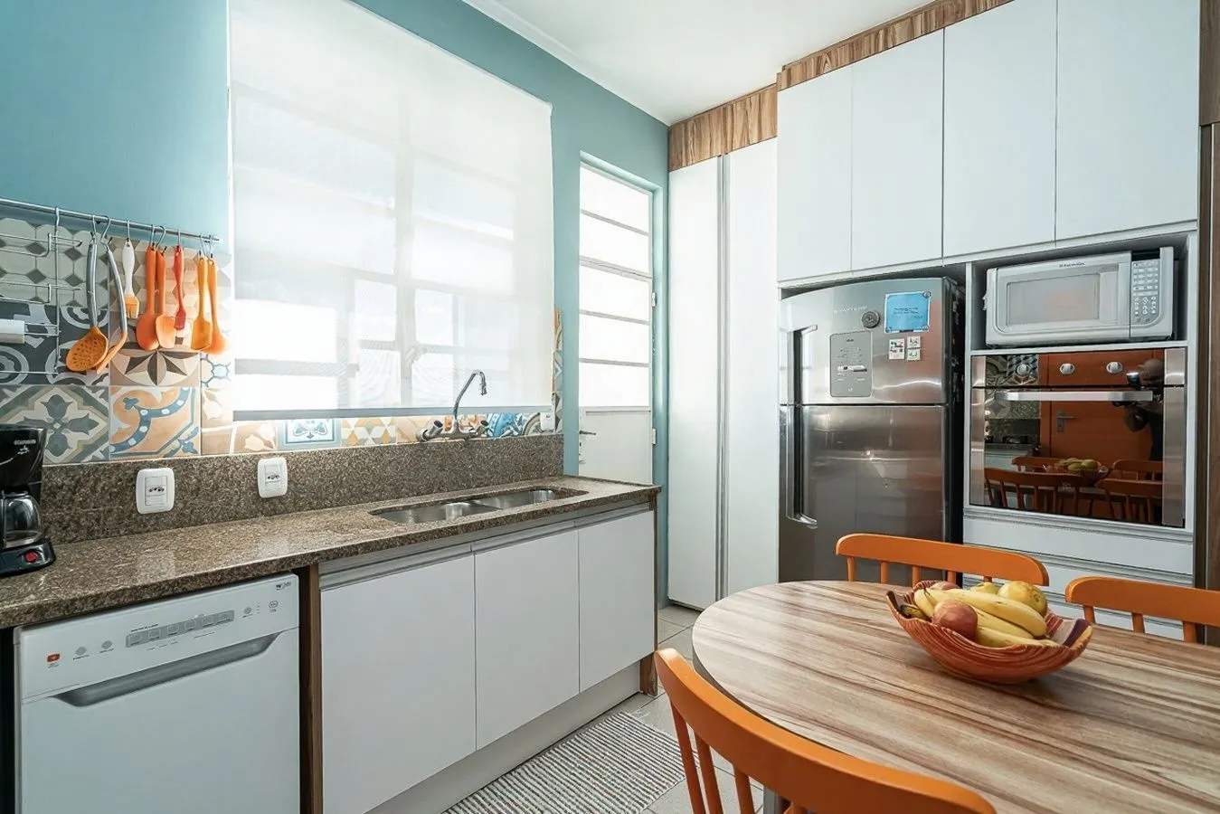 Imagem Vende-se apartamento com 3 quartos( 1 suíte), 160m² e 1 vaga - Independência